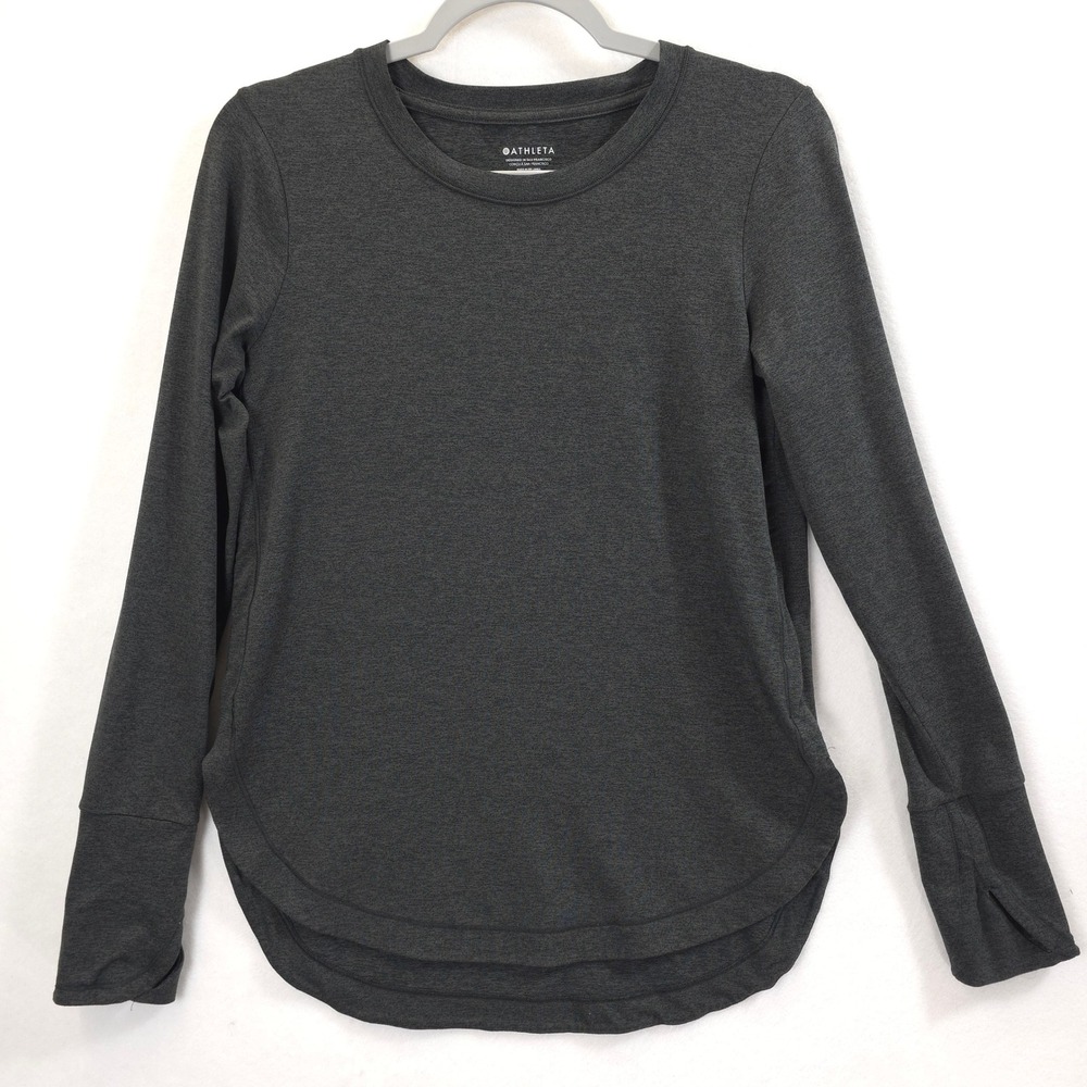 Athleta Uptempo Top Tulip Hem Thumbholes Gray Women S Athleisure Minimalist